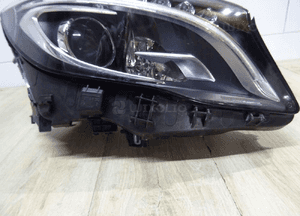 A1569063800 lampa PRAWY PRZOD MERCEDES GLA 6