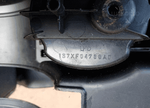 Tunel środkowy podłokietnik Ford Mondeo MK3 7