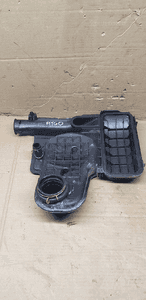 Obudowa filtra powietrza Toyota Aygo 1.0 17705-0Q010 3