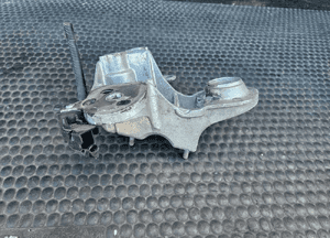 Lapa Mocowanie 8E0199351 8E0199352 Wspornik Silnika Podpora Poduszki Drazka Audi A4 B6 B7 19