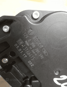 SILNICZEK WYCIERACZKI TYŁ OPEL VECTRA C KOMBI nr 13166415 2