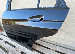 Drzwi tyl tylne lewe mercedes e-klasa W212 sedan 2009- bardzo ladne 2