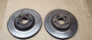 Tarcze hamulcowe przód przednie Ford Focus MK3 1