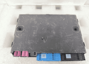 Vw ag audi A4 B9 moduł sterownik gateway 8W6907468C 3
