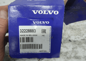 Volvo XC40 32228883 halogen led drl lewy cały oryginał 5