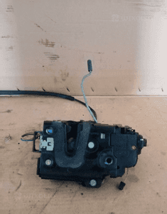 Zamek drzwi prawy przód przedni VW Polo 9N 3B1837016BP 4