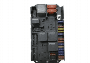 Range vogue L322 3.6 d skrzynka bezpieczników bsi 1