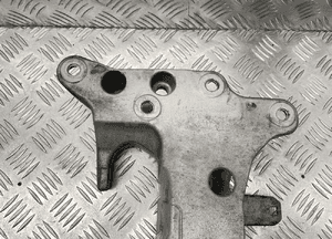 Bmw G01 G20 G30 belka poprzeczna skrzyni biegów 6870603 6