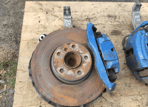 BMW 7 F01 3.0D ZWROTNICA PIASTA TARCZA ZACISK PRAWY LEWY PRZÓD IGŁA PIĘKNE 2