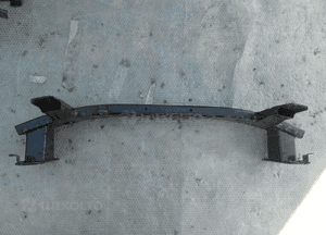 Hyundai I20 ii lift 2017 belka zderzaka przód przednia 2