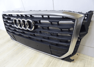 Grill atrapa zderzaka audi Q2 81A 81A853651 2