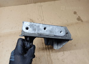 Łapa wspornik silnika Seat Ibiza IV 1.6 TDI 03L199207A 3
