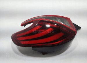 Lampa prawa tył tylna peugeot 208 i 9825601180 2015-2019 lift europa 4