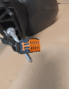 Lusterko prawe 10 pin citroen C5 iii eypc 4