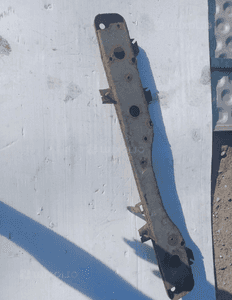 Nissan qashqai ii J11 belka przód wzmocnienie belka pod chłodnicę 2