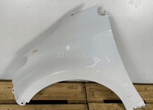 Blotnik przod przedni lewy toyota yaris iv 4 2020- bardzo ladny oryginalny 1