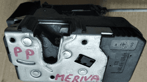 Opel Meriva A zamek drzwi przod przednich prawy GF 13154792 3