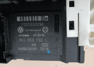 Silniczek szyby prawy przód VW Passat B6 1K0959702P 1K0959792L 4