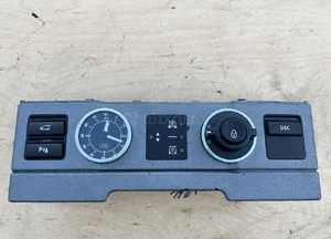 Panel zawieszenia zegarek YUL500710 range rover L322 lm 1
