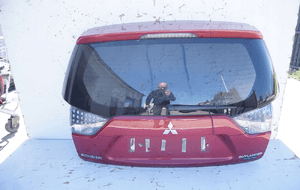 Klapa bagażnika tył mitsubishi outlander ii 2 fl P26
