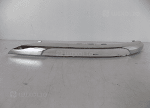 Mercedes W204 LCI Ramka halogenu L - 11574 1