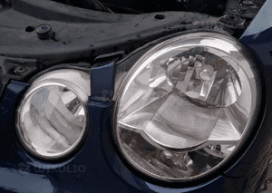 VW Polo  02-06 9N lampa przód przednia prawa lewa 2
