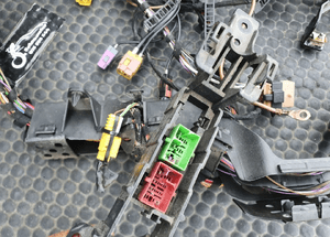 Wiazka Instalacja Wnetrza EUROPA AUDI A4 B6 Benzyna 3.0 ASN V6 Kombi Automat 6