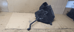 Obudowa filtra powietrza Skoda Rapid 1.6 TDI 6R0129601C 6