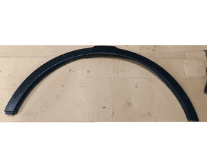 Listwa błotnika nadkole przednie prawe BJ32-16A074 Range Rover Evoqeu 1