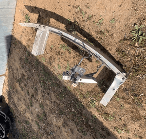 MERCEDES E 207 coupé belka strefy wzmocnienie okular strefa 12