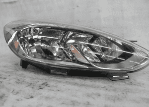 Ford fiesta MK8 lampa przednia prawa 4