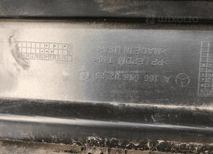Listwa progowa prawa próg mercedes gle amg W166 6