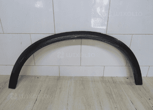 Listwa błotnika prawy tył volvo XC90 ii 31378165 1