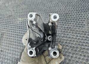 Lapa 8K0199307BJ 8K0199308BJ Wspornik Podpora Silnika Mocowanie 2.7 3.0 TDI V6 Audi A4 B8 A5 A6 C7 A7 A8 Q5 12
