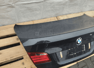 Klapa bagażnika tył tylna bmw F10 kompletna zderzak lampa inne części 2
