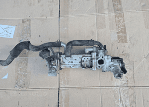 HYUNDAI KIA 1.7 CRDI EGR chłodnica spalin komplet 1