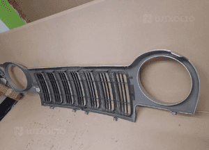 Jeep Cherokee III Liberty grill atrapa pas 7