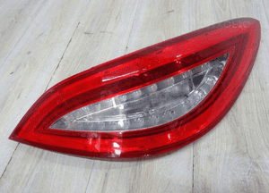 Mercedes cls lampa prawa tył tylna led A2189060258 1