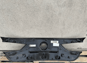 Blenda klapy bagaznika bmw X2 F39 cala ladna wlkp 4