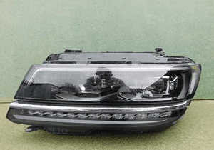 Lampa lewa lewy full led vw tiguan ii r line 5NB 1