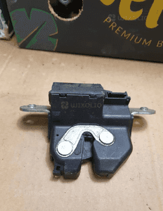ZAMEK KLAPY BAGAŻNIKA FIAT GRANDE PUNTO Opel Corsa d 55701971 3