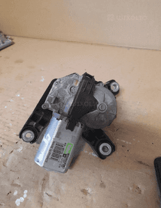 SILNICZEK WYCIERACZKI TYŁ OPEL INSIGNIA A KOMBI nr 13227418 3