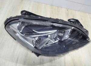 Lampa prawa mercedes b-klasa W246 A2468200261 4