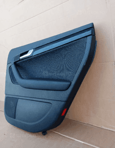 Boczek tapicerka drzwi prawy tył Audi A3 8P 5D 8P4867306 3