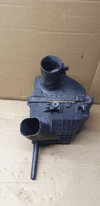 Obudowa filtra powietrza Opel Vivaro B Trafic III 1.6 DCI 165009078R 93867738 1