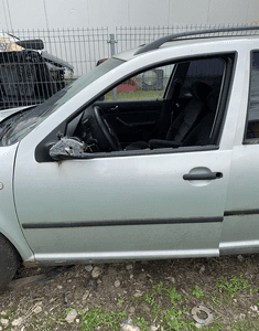 Volkswagen Golf IV  drzwi lewe  LA7 przod tył kombi 1