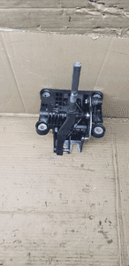 Wybierak lewarek biegów 6 biegów Opel Zafira C 8126600010 8126600102 4