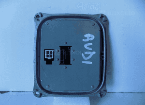Audi A4 B8 - Moduł Xenon OM 1307329218 - 12374 2
