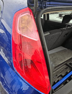 Fiat Grande Punto  lampa tył tylna  lewa 4