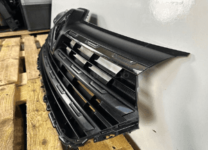 Grill atrapa przód renault trafic iii 3 lift fl 2020- 623103743R cały orygi 3